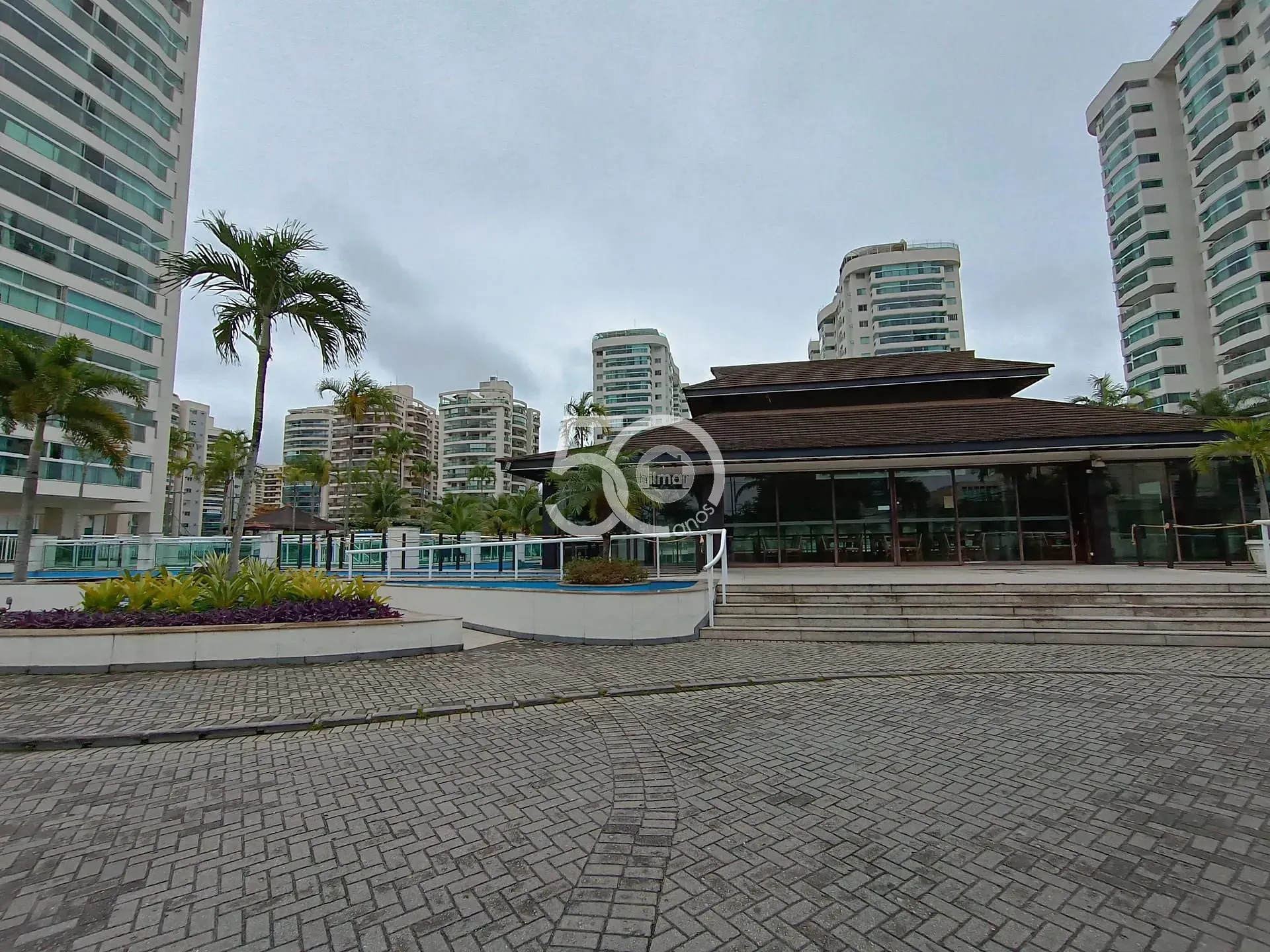 69 m² apartment with 2 bedrooms, balcony and 1 en-suite — photo 10