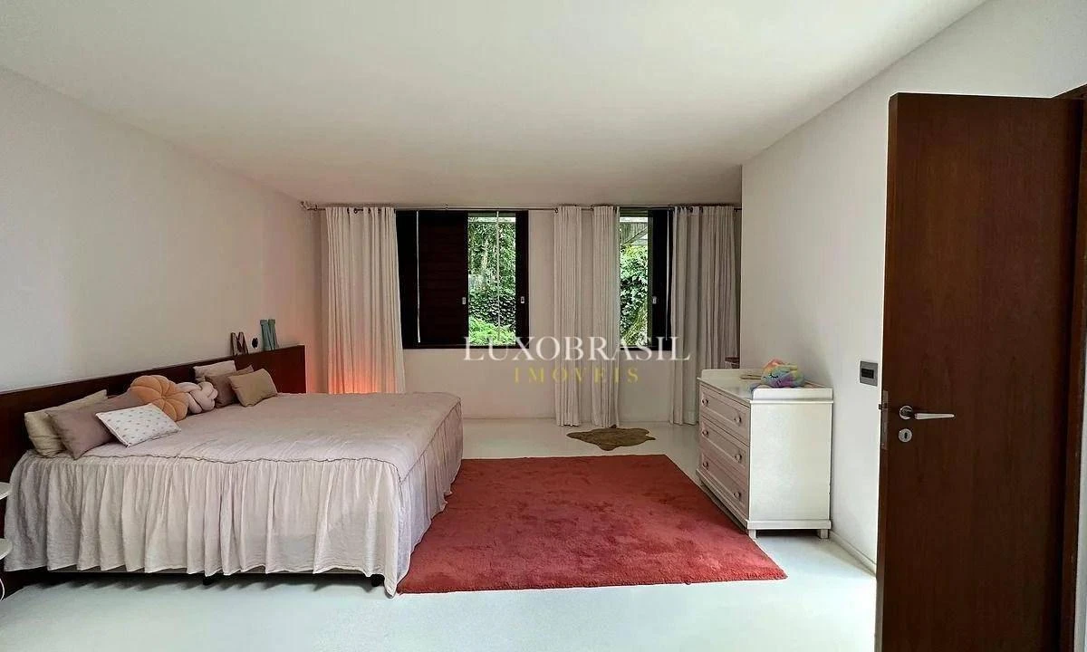 Casa amueblada con 4 dormitorios y parrilla en balcón — photo 36