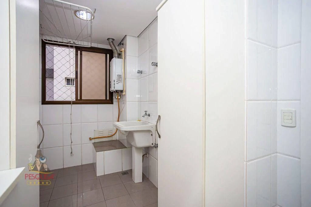 Apartment with 4 bedrooms and 190 m² — photo 44