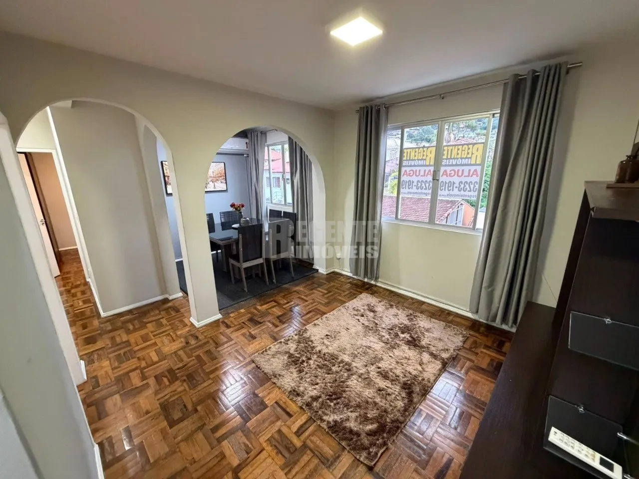 Квартира с 2 спальнями и кондиционером, 81 м²