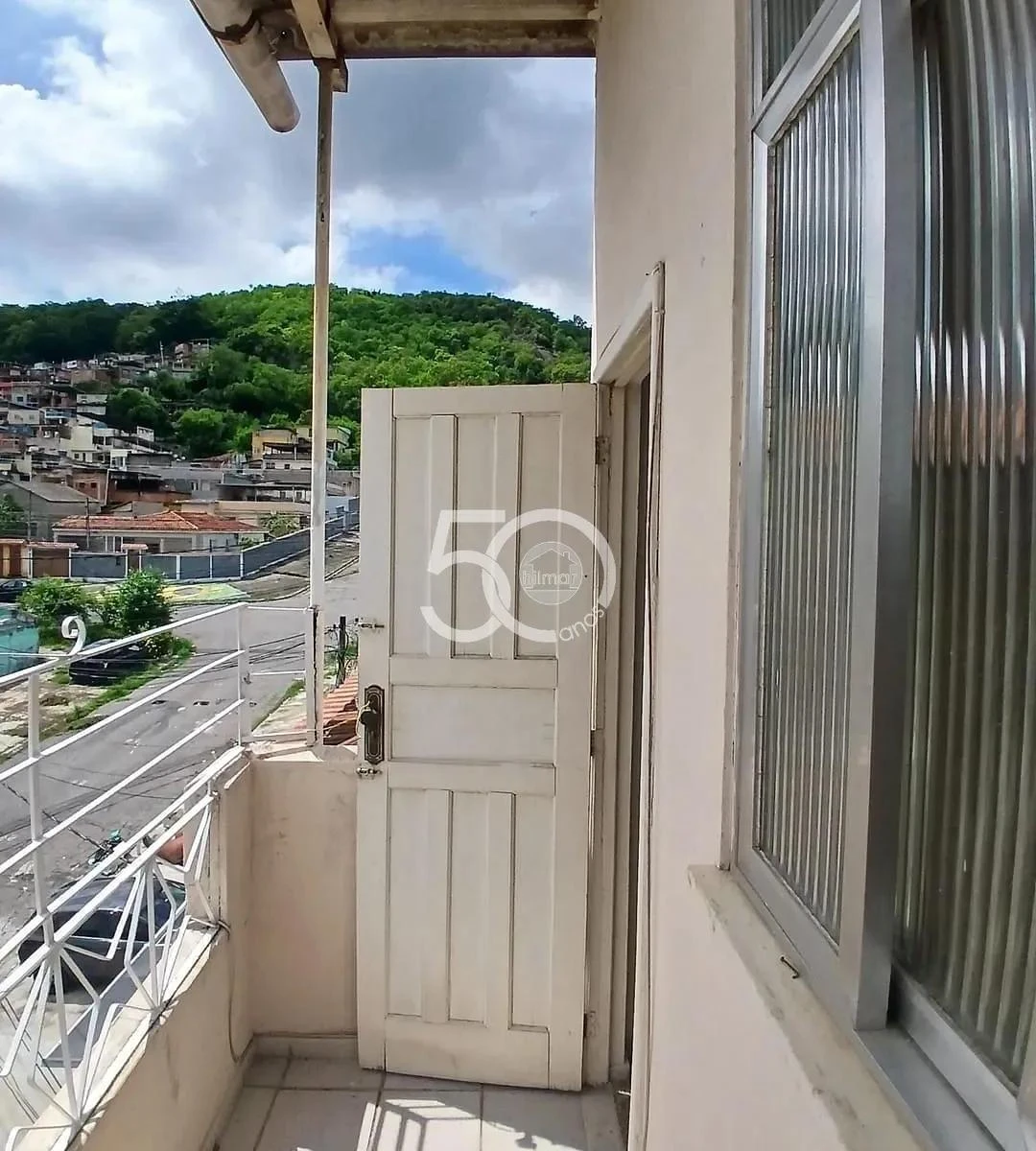 68 m² apartment with 2 bedrooms and mountain views — photo 4