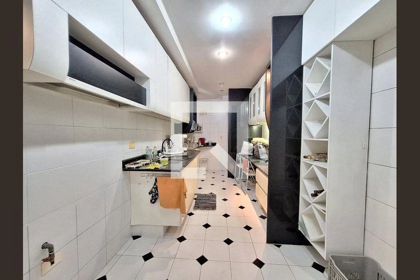 Apartamento para alugar com 3 quartos e 300 m² — photo 37