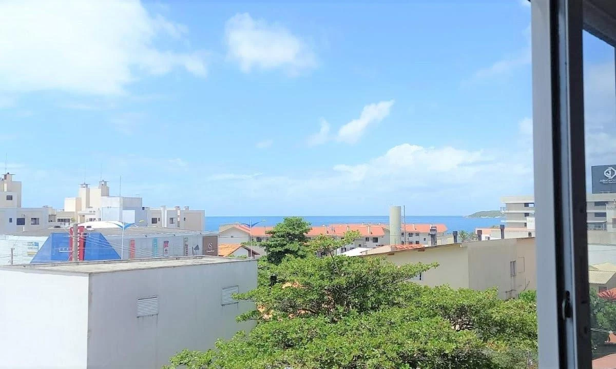 One-bedroom apartment with a water view in Florianópolis — photo 3