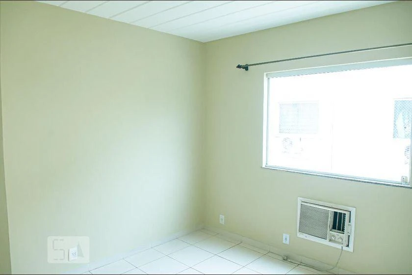 Balcony with a grill in a 2-bedroom house, 118 m² — photo 11