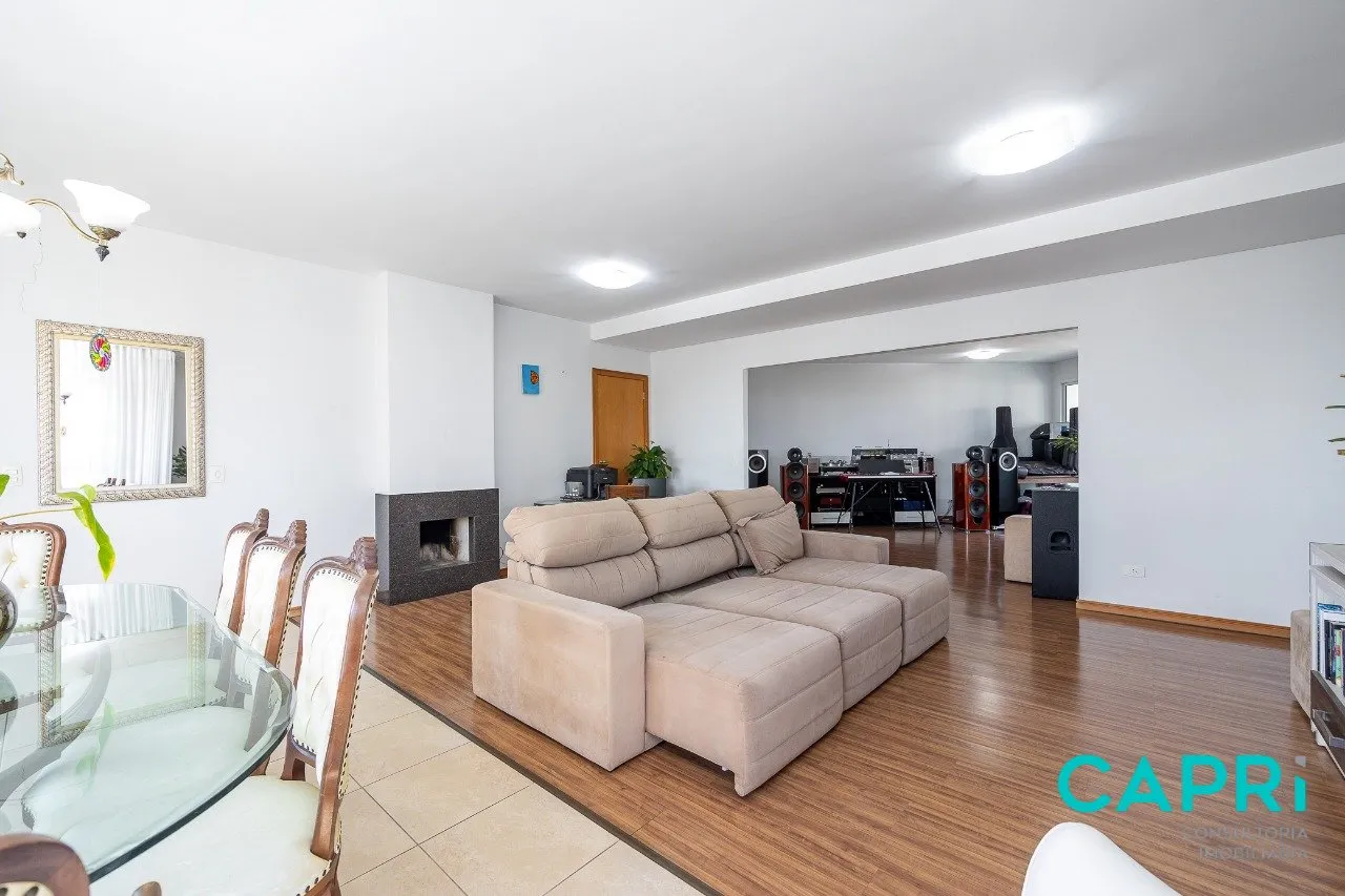 Furnished 318 m² apartment with 4 bedrooms and 3 parking — photo 30