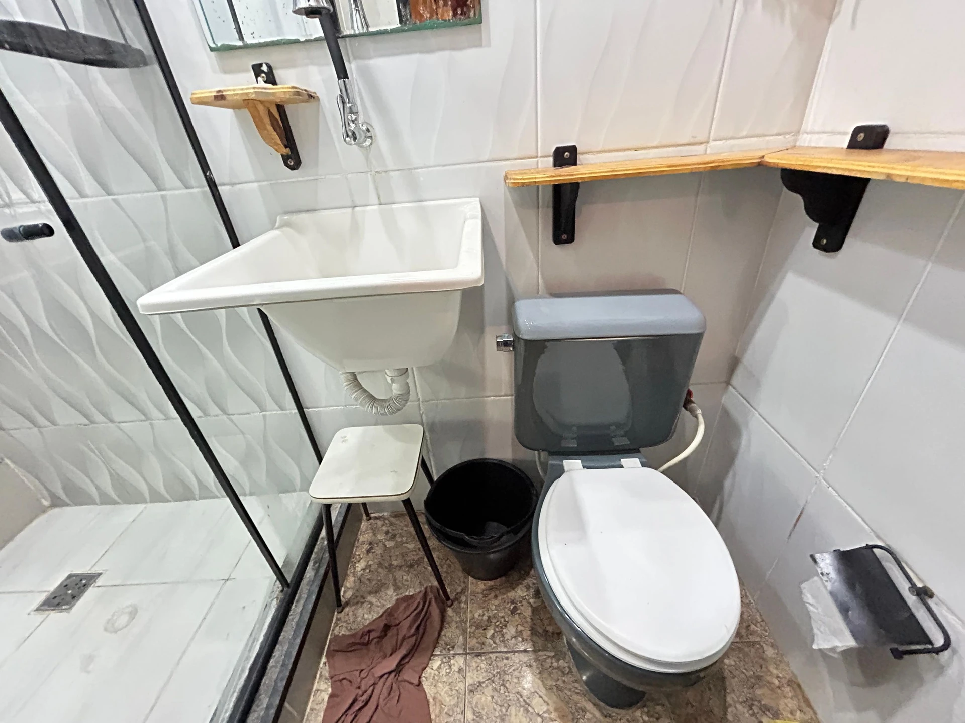 Furnished studio, 20 m², with a home office — photo 4