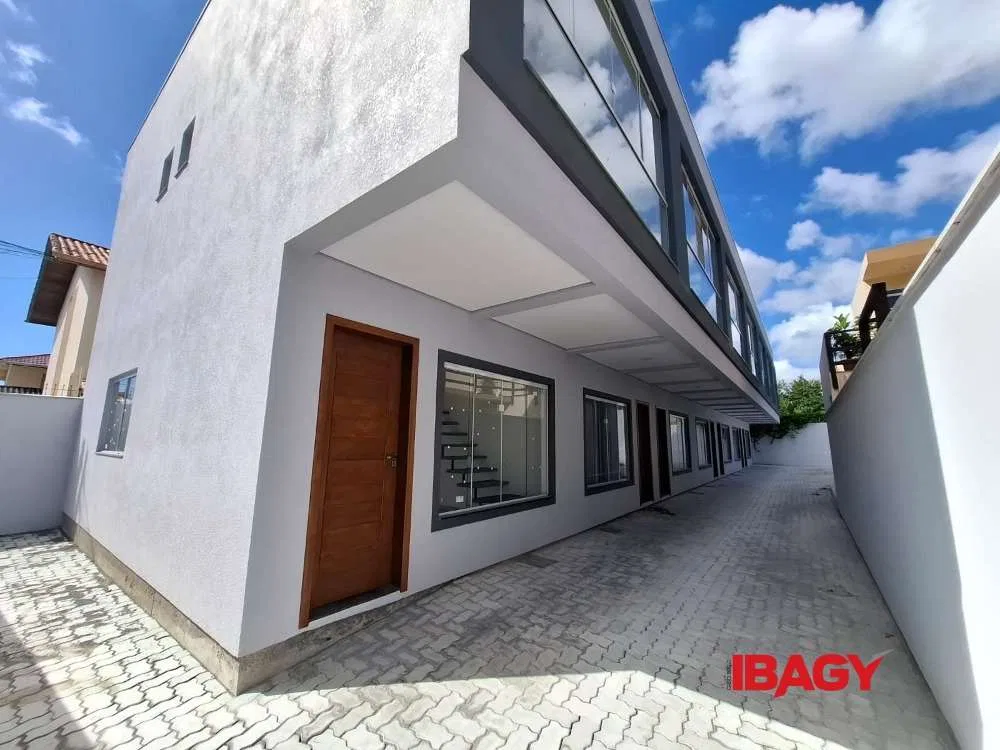 Apartment, 74 m², with a private BBQ — photo 5