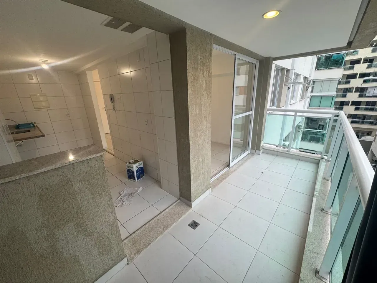 Apartment with 2 bathrooms and glass shower enclosures 61 m² — photo 8