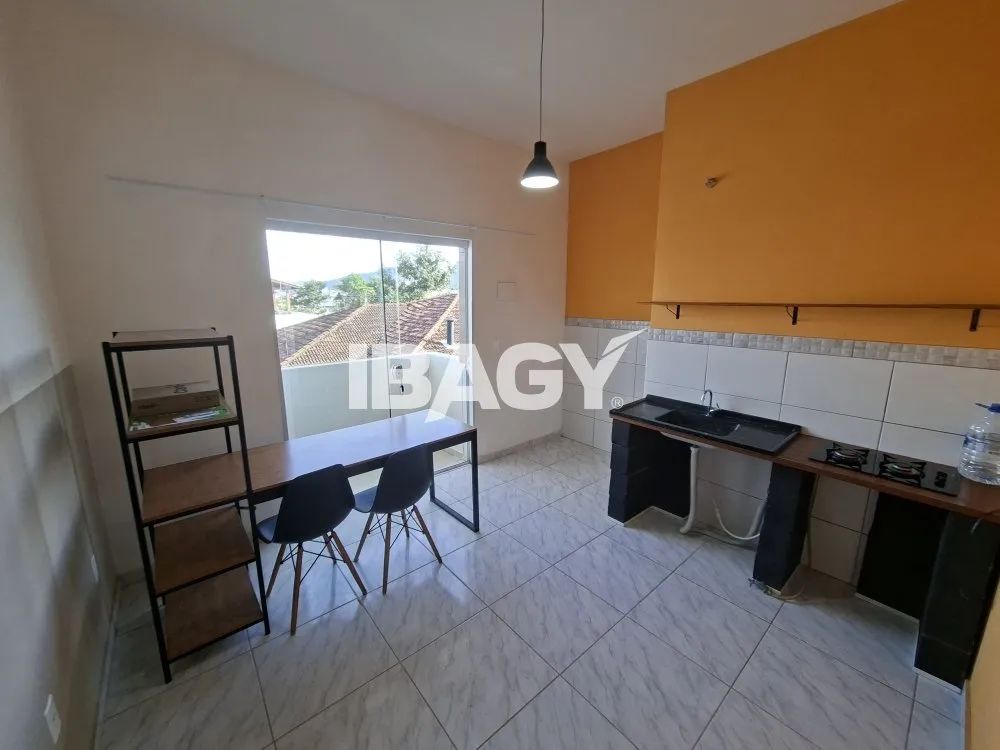 50 м² квартира с 1 спальней и встроенной мини-кухней — photo 2
