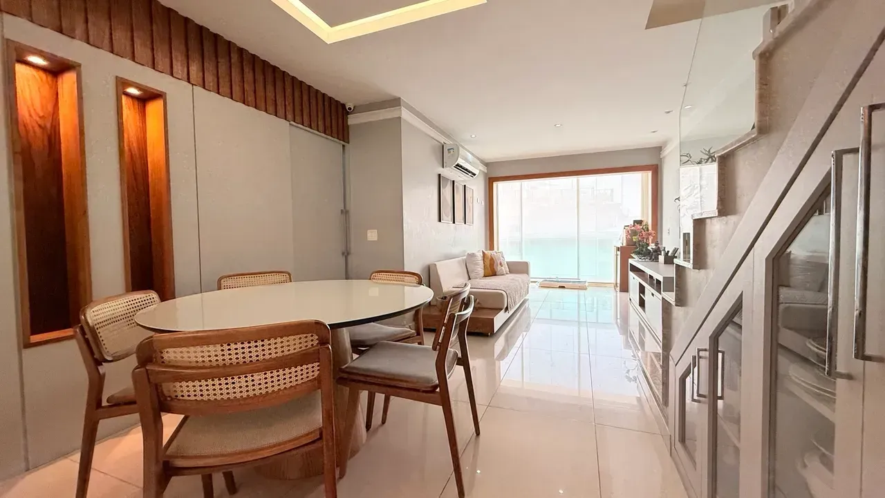 242 m² duplex penthouse with 4 bedrooms and 2 parking — photo 9