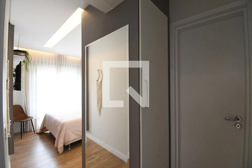 3-bedroom apartment with a home office — photo 19