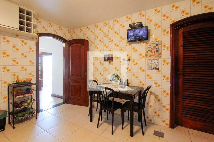 Furnished house with 4 bedrooms and a gas stove 657 m² — photo 30
