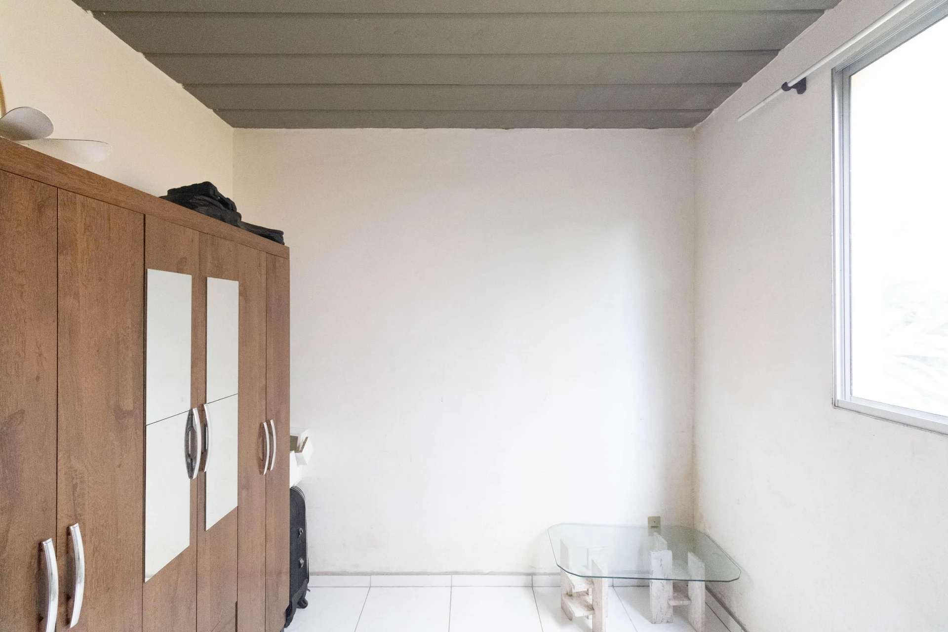 2-bedroom apartment in a building with a gym — photo 23