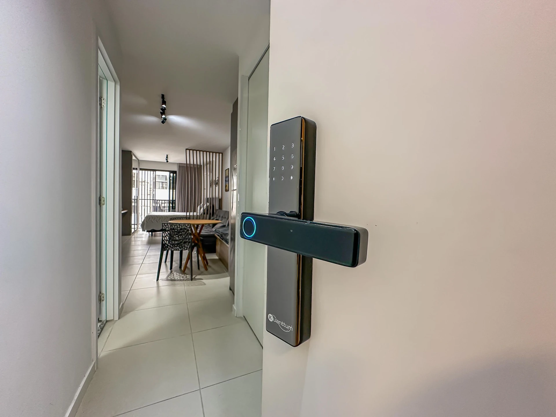 Furnished studio, 35 m², with a dishwasher — photo 41