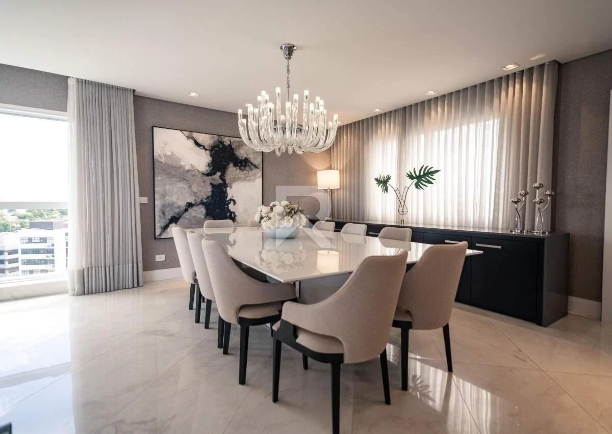 4 en-suite apartment with 373 m² and 5 parking spots — photo 35