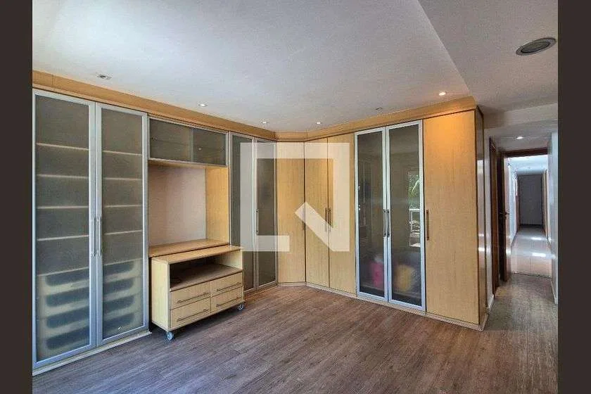 Apartamento de 380 m² com cozinha integrada e 4 quartos — photo 14