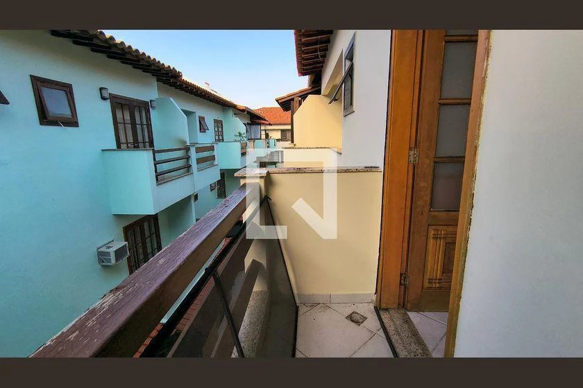 Sobrado em condomínio com 3 suítes e varanda de vidro — photo 40