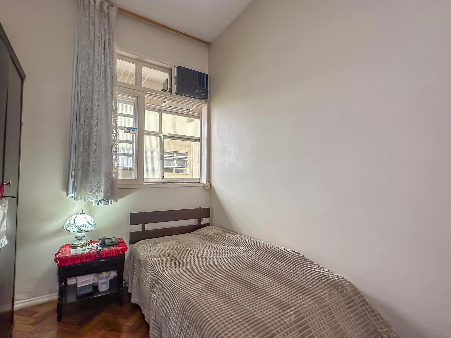 Apartamento mobiliado com 2 quartos e 1 banheiro — photo 6