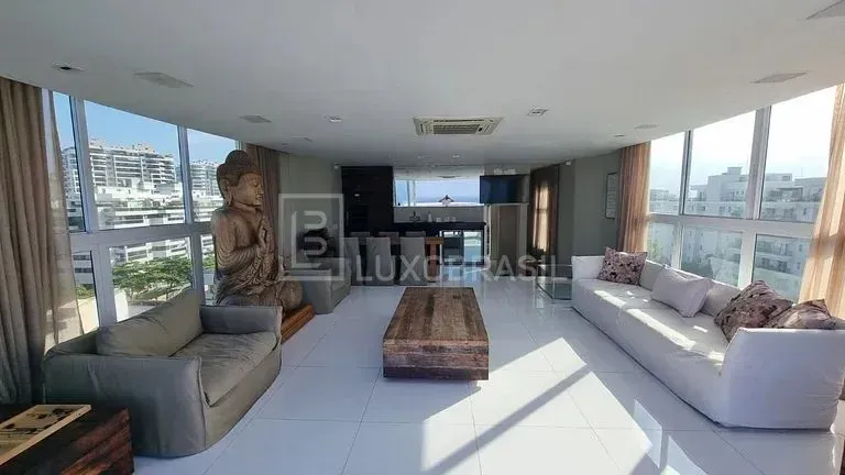 Furnished apartment with 3 bedrooms and water view — photo 2