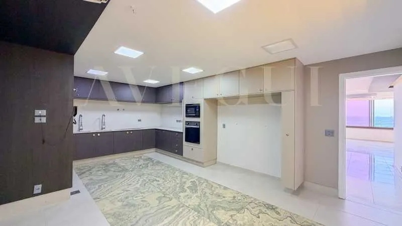 Floor-to-ceiling windows in a 7-bedroom apartment, 465 m² — photo 28
