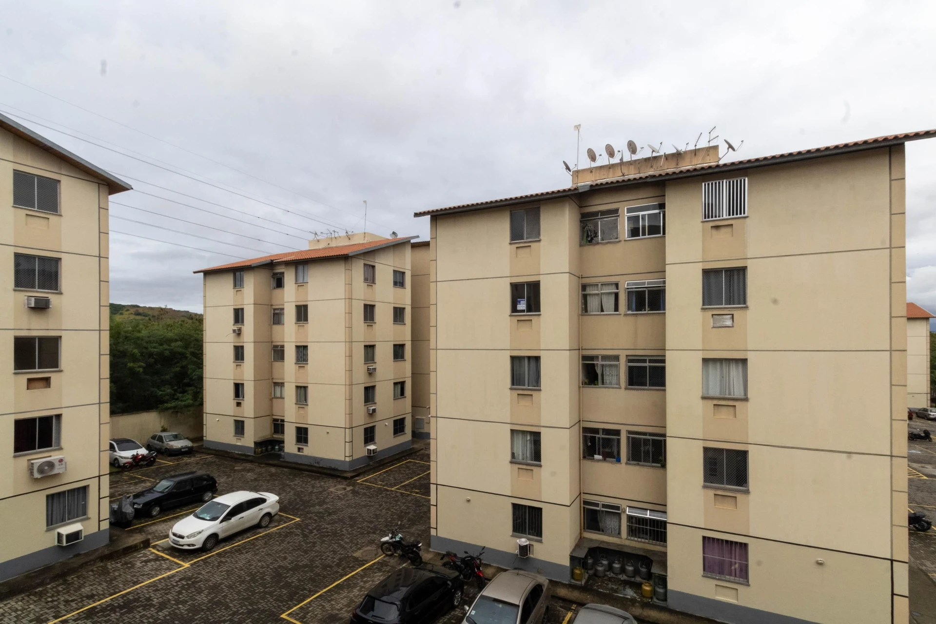 Apartment with 2 bedrooms, 1 bathroom and 1 parking spot — photo 4
