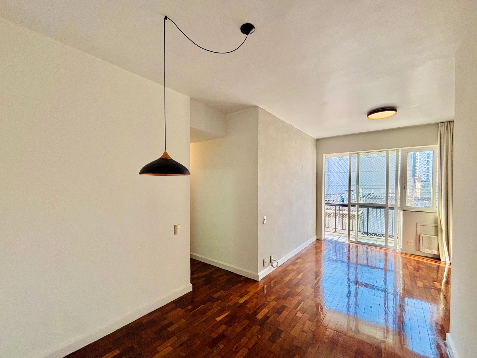 2-bedroom apartment with a mountain view in Rio de Janeiro