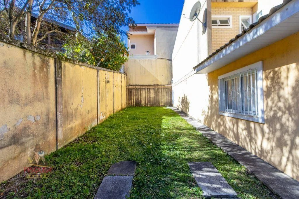120 m² house with a washing machine and a home office — photo 16
