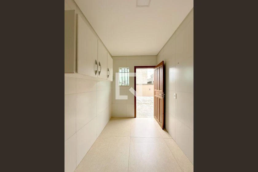 4-bedroom house, 3 with their own bathrooms, 194 m² — photo 8