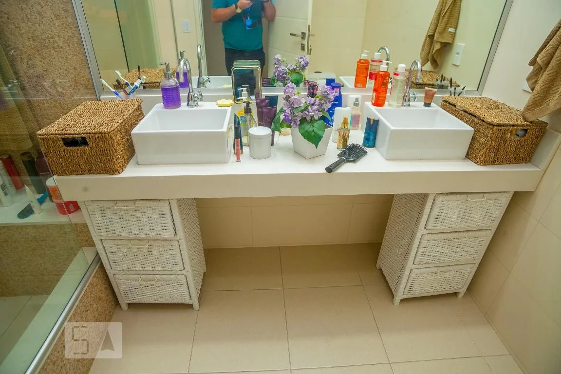 Власний басейн та 4 спальні: будинок 330 м² — photo 45