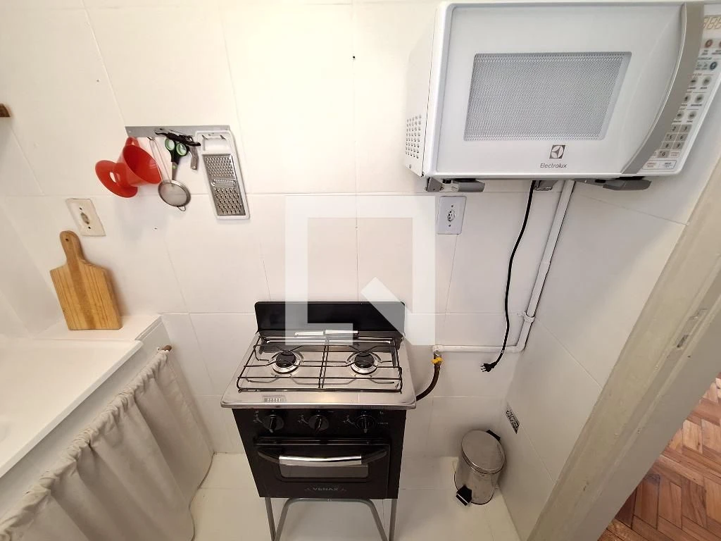 Apartamento mobiliado com 1 quarto e 1 banheiro — photo 7