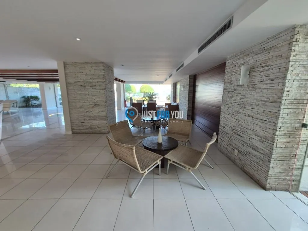 Furnished 2-bedroom apartment with 85 m² and 2 baths — photo 45
