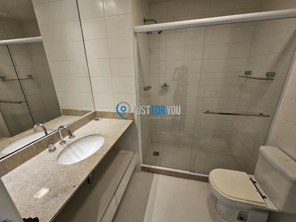 Apartamento mobiliado de 4 quartos em condomínio com piscina — photo 31
