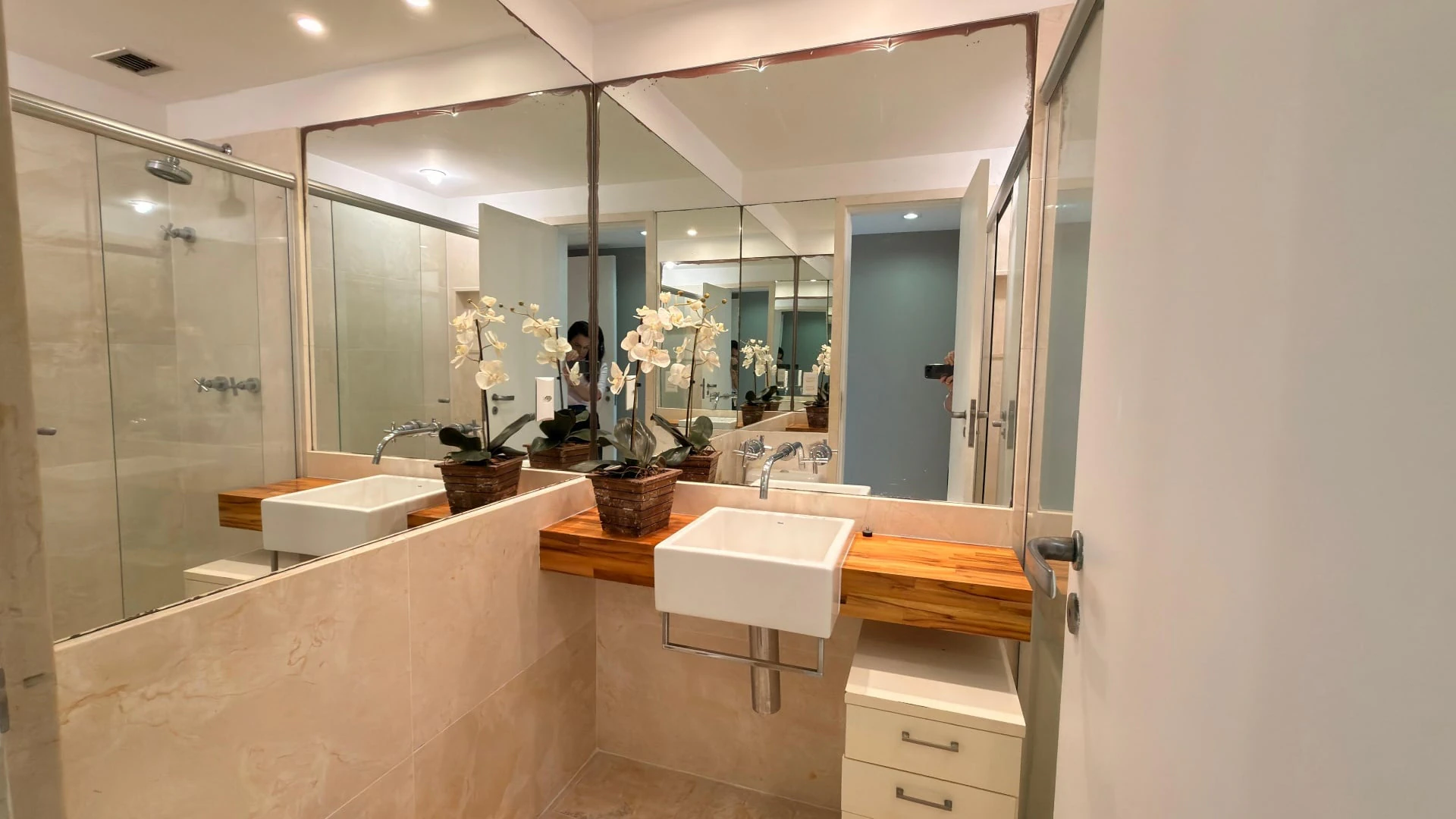 Apartamento, 162 m², com janelas do piso ao teto — photo 12