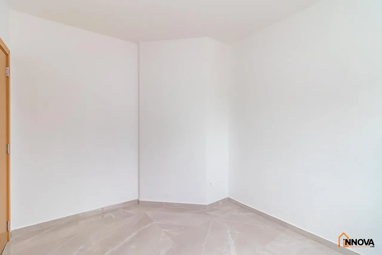 2-bedroom apartment with an open-plan kitchen — photo 14