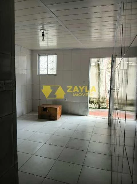 Casa de 30 m² e 1 quarto, Cordovil — photo 2
