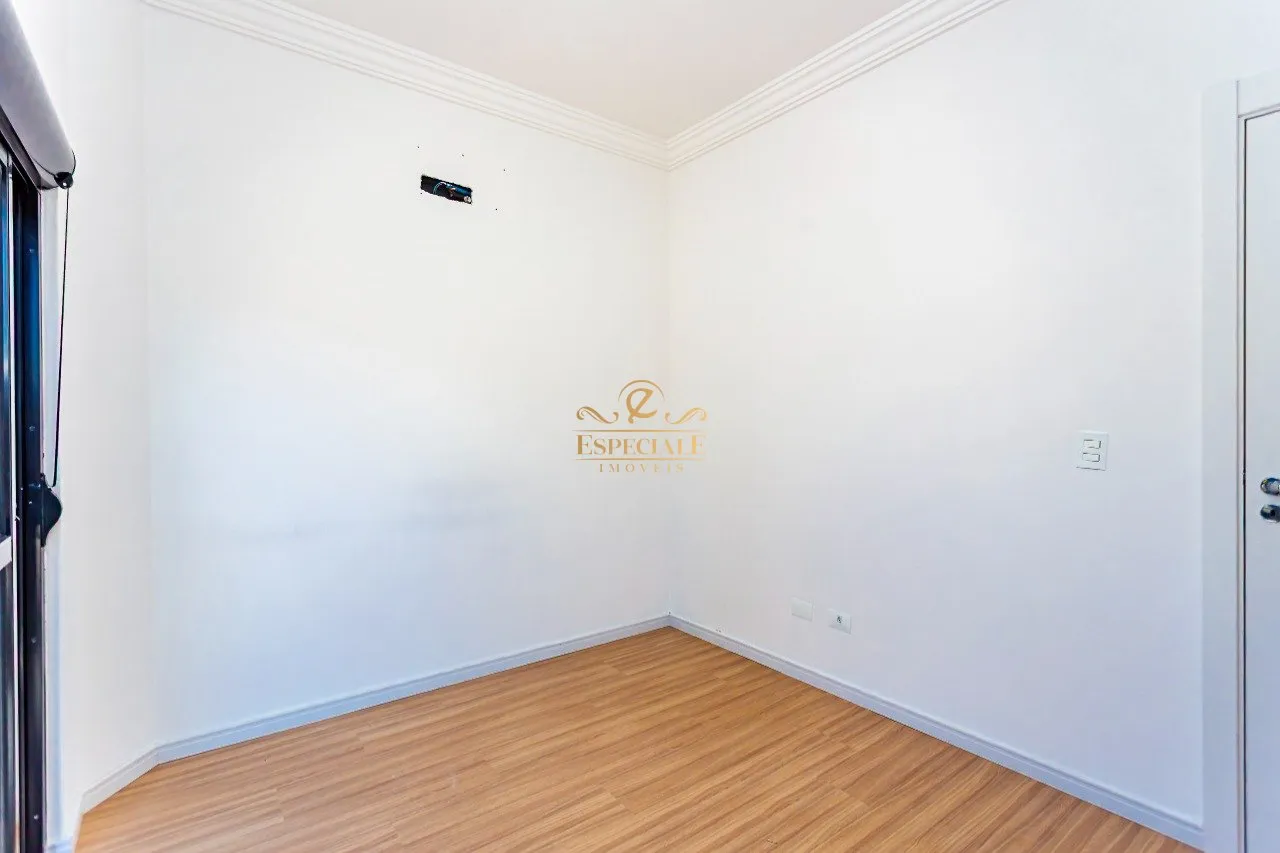 House in a condo with 3 bedrooms and 4 bathrooms — photo 26