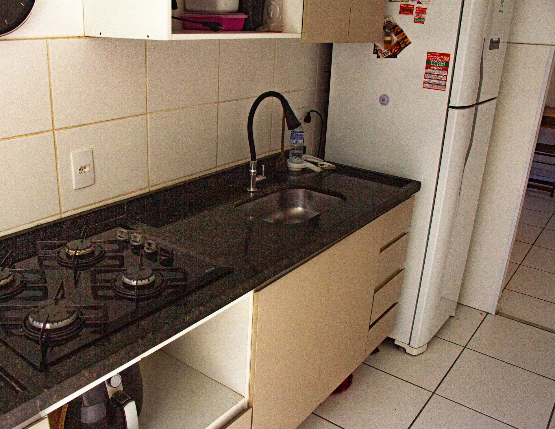 Furnished 2-bedroom apartment with 1 bathroom — photo 12