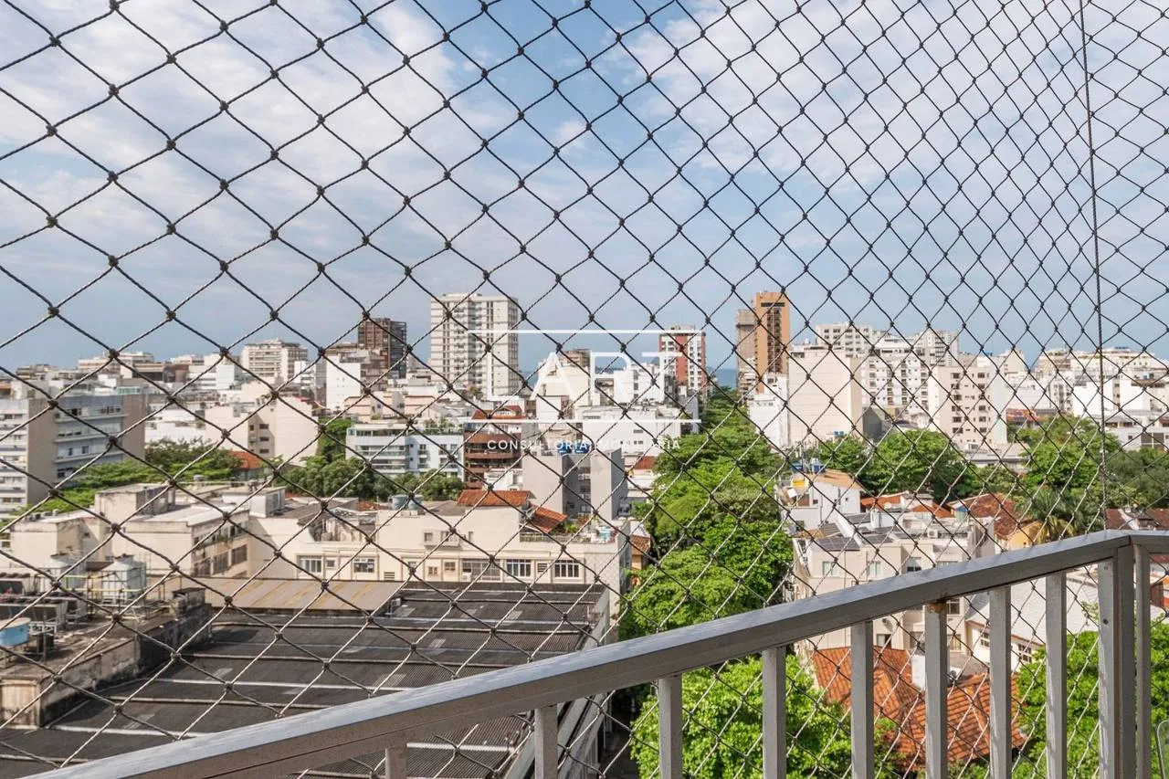 Apartamento com 3 dormitórios e varanda, 96 m² — photo 11
