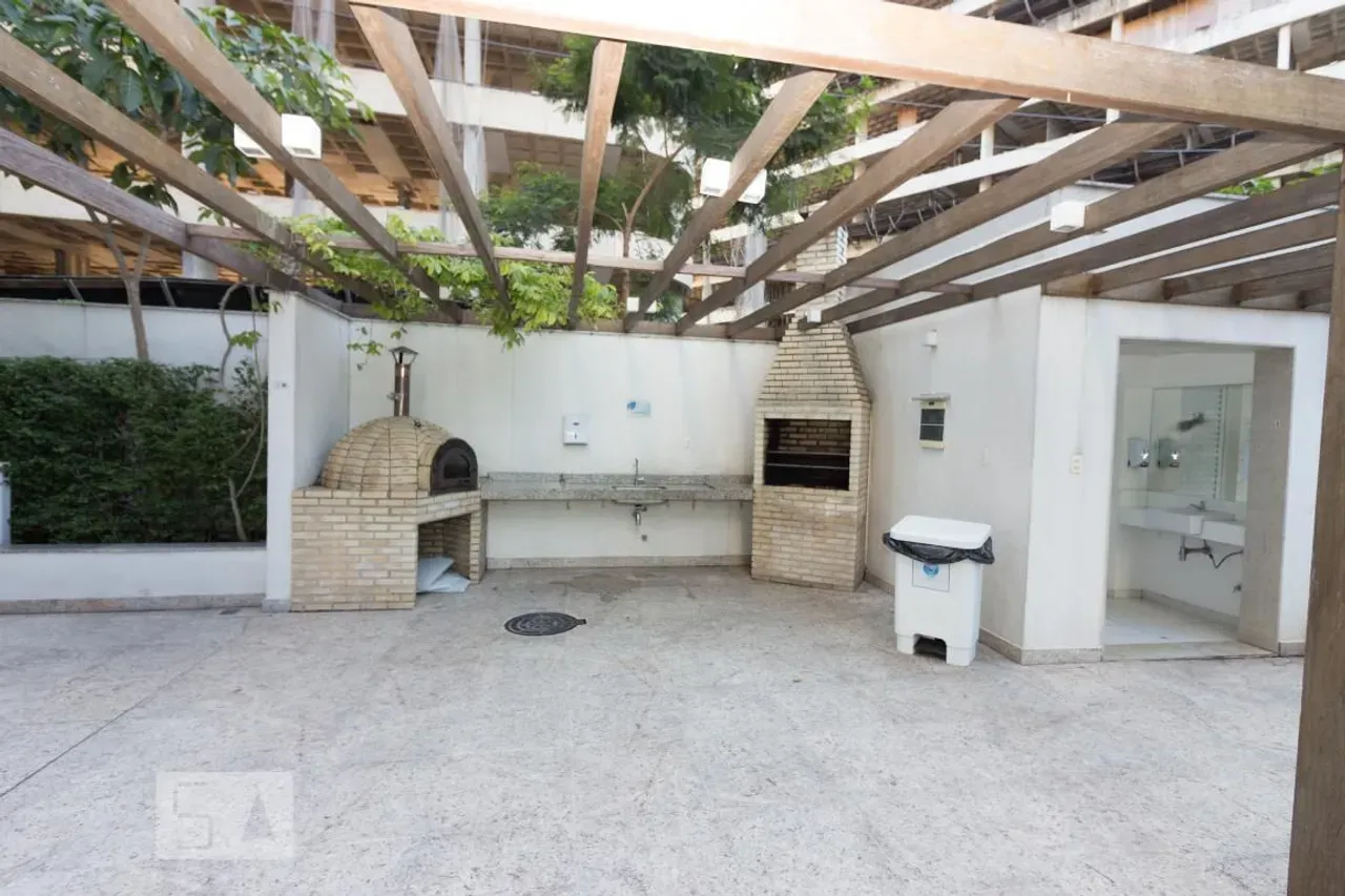 Furnished 93 m² apartment with 3 bedrooms and 1 parking — photo 55
