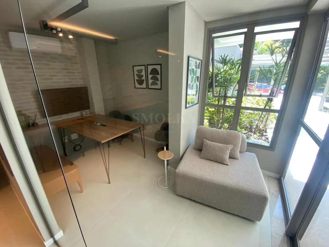 3-bedroom apartment with a grill on the balcony — photo 32