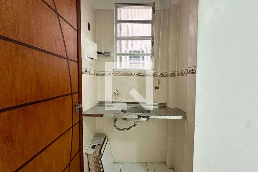 27 m² studio with 1 bedroom and 1 bathroom — photo 6