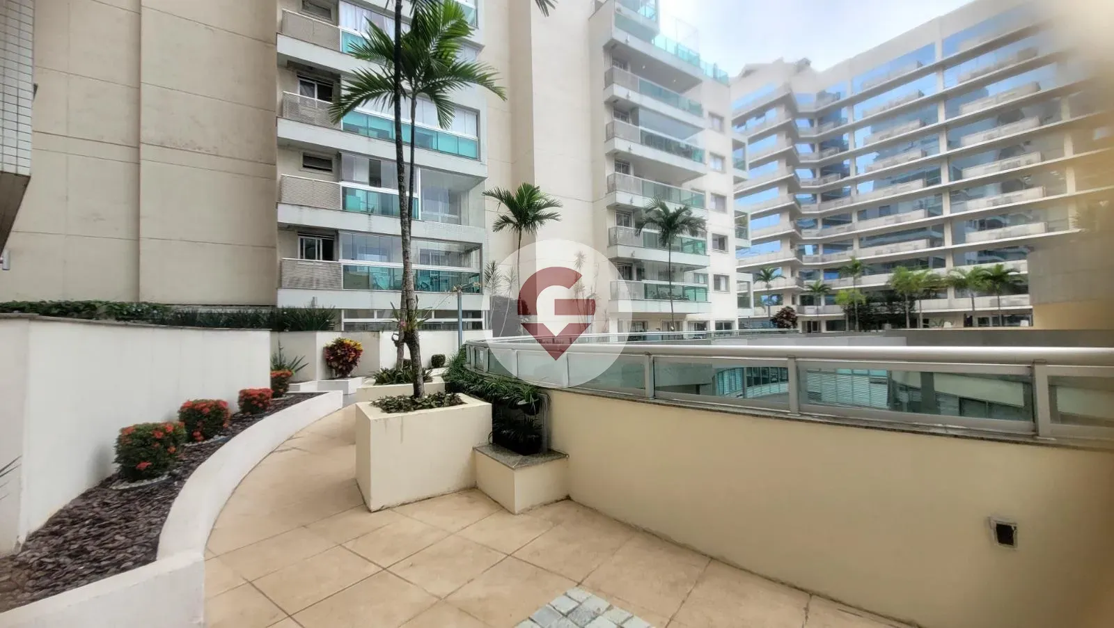 Departamento de 1 dormitorio con balcón cerrado con vidrio — photo 18