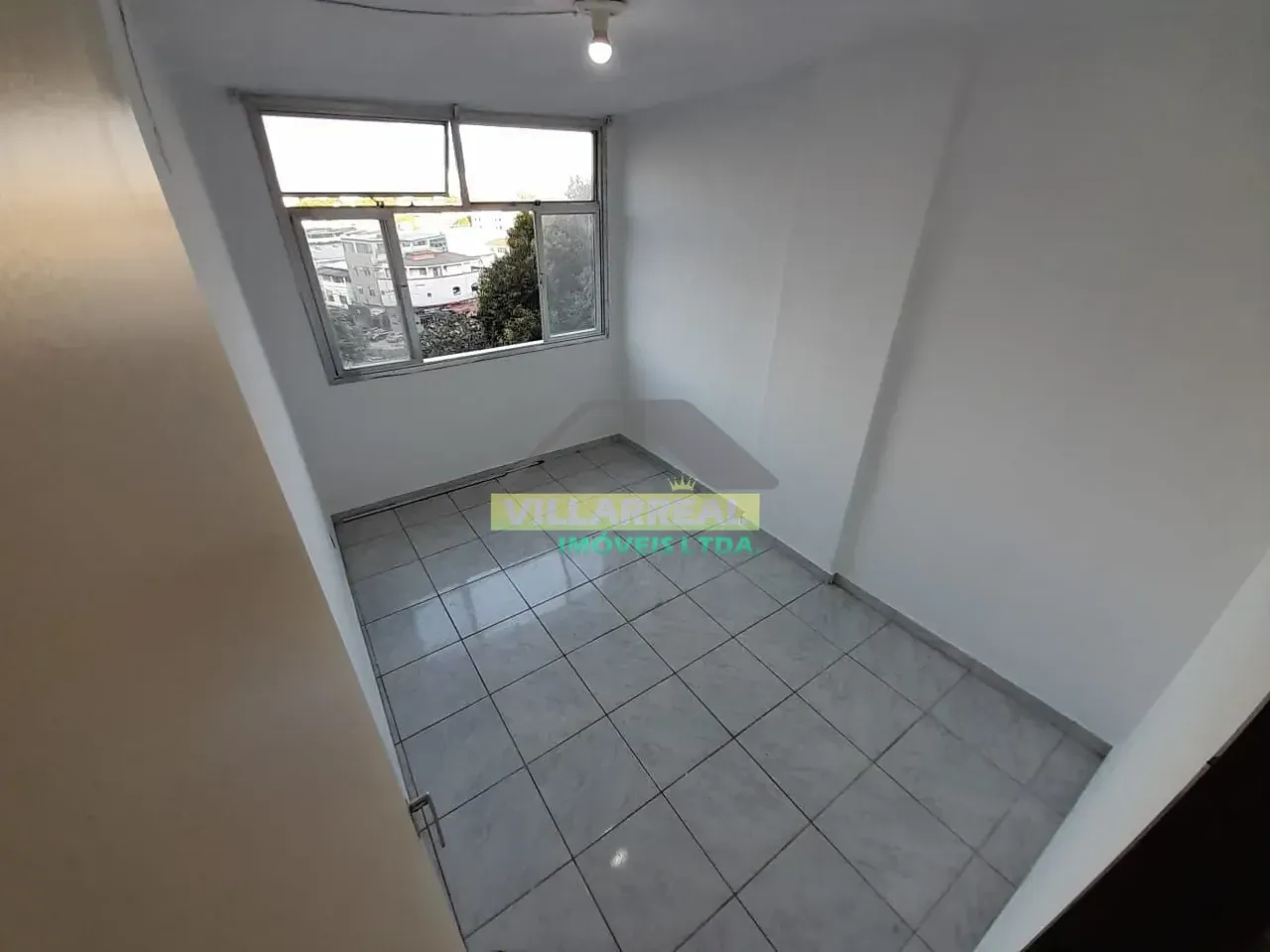 Unfurnished apartment with 2 bedrooms and 2 bathrooms — photo 20