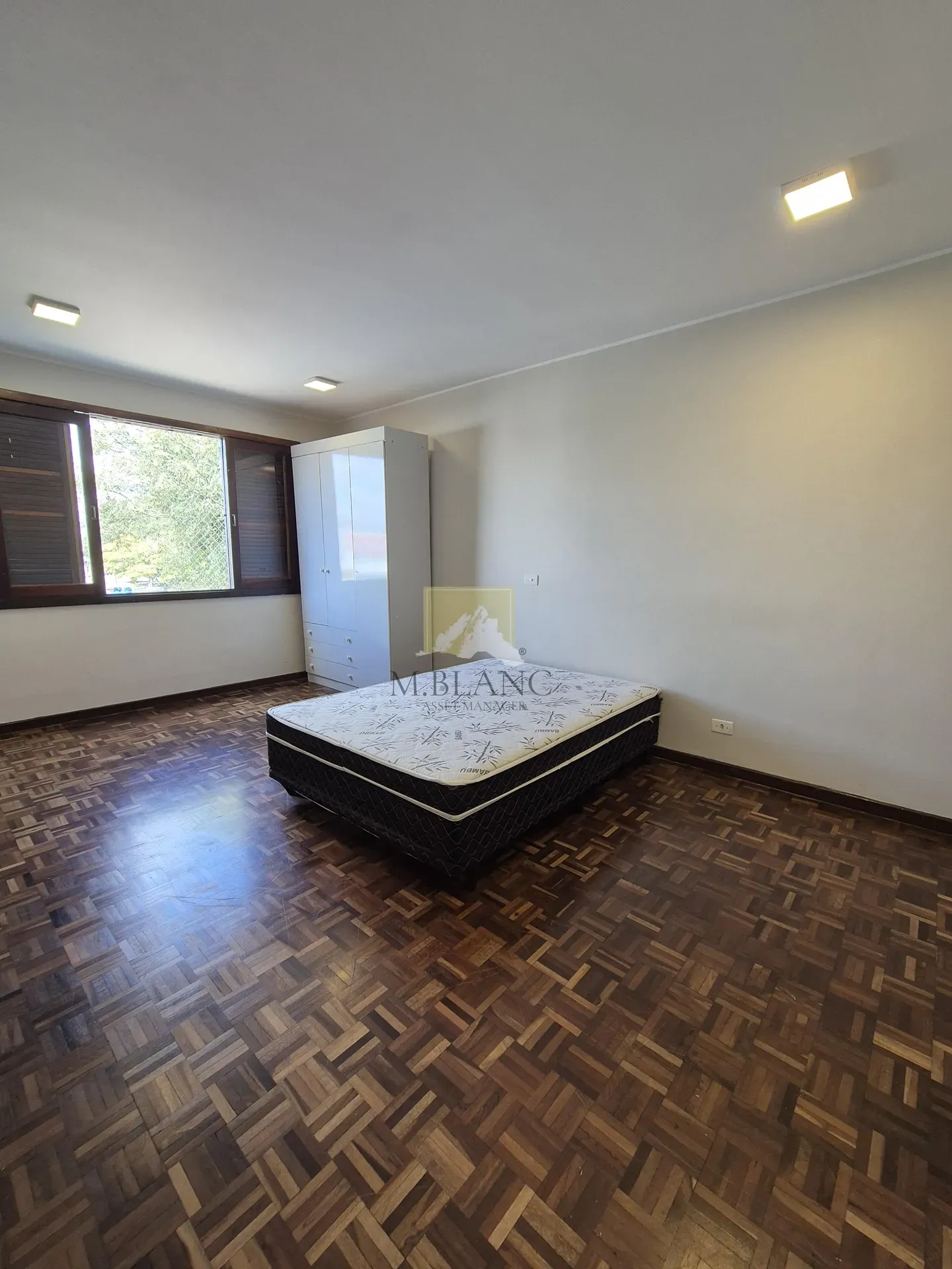 Washing machine in a 2-bedroom apartment, 120 m² — photo 16