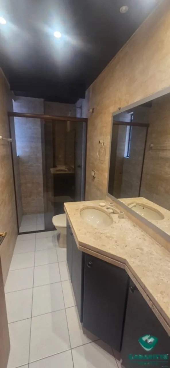 Apartamento, 49 m², com piso de madeira ou laminado — photo 2