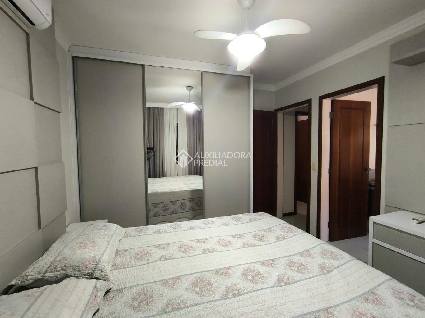 Furnished 70 m² apartment with 2 bedrooms and balcony — photo 32