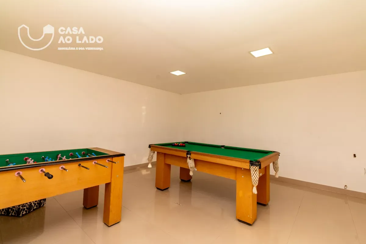 2-bedroom apartment in a building with a gym — photo 28
