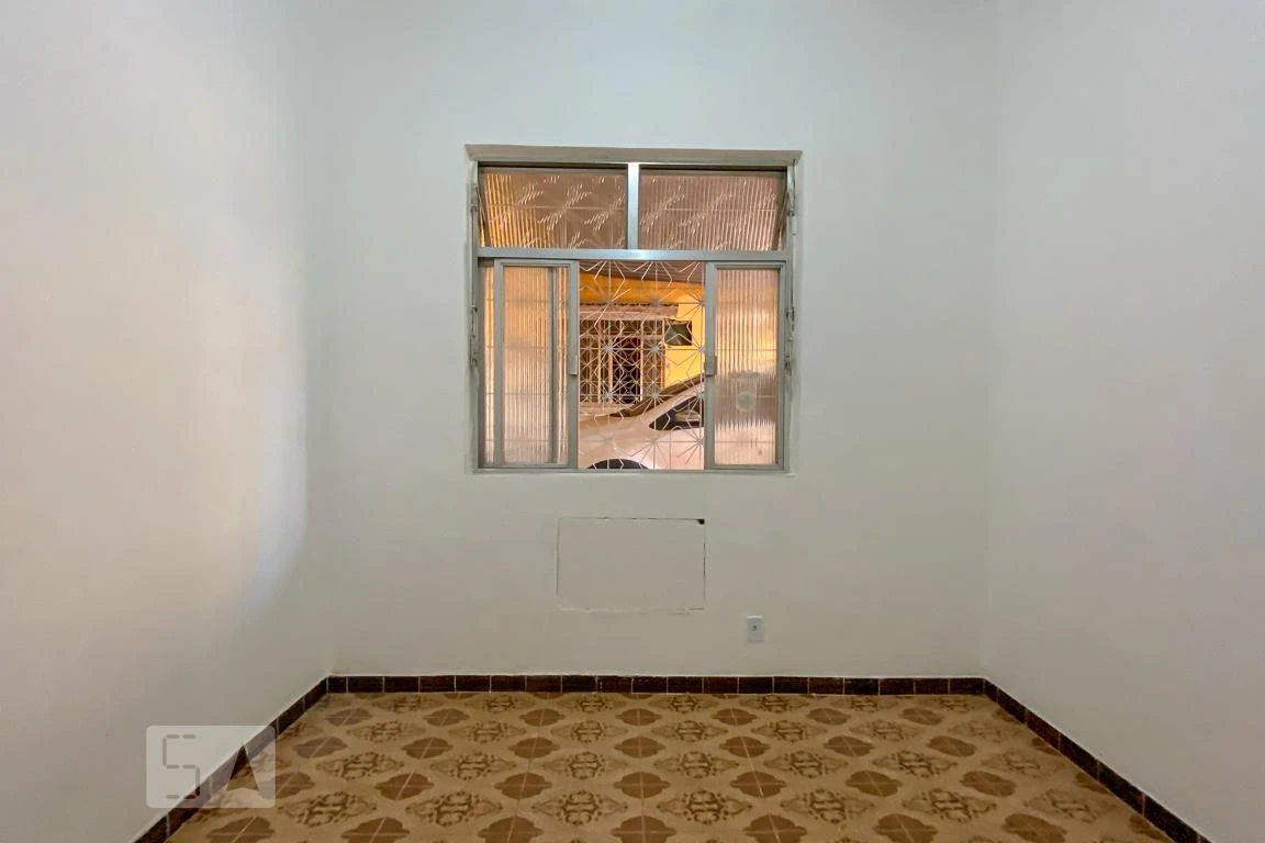 1-bedroom apartment with 1 parking space and pets allowed — photo 16
