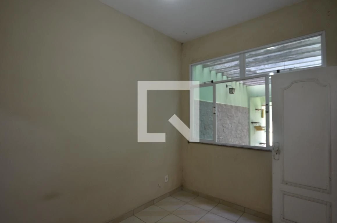 Casa sem mobília com 5 quartos e 5 banheiros — photo 94