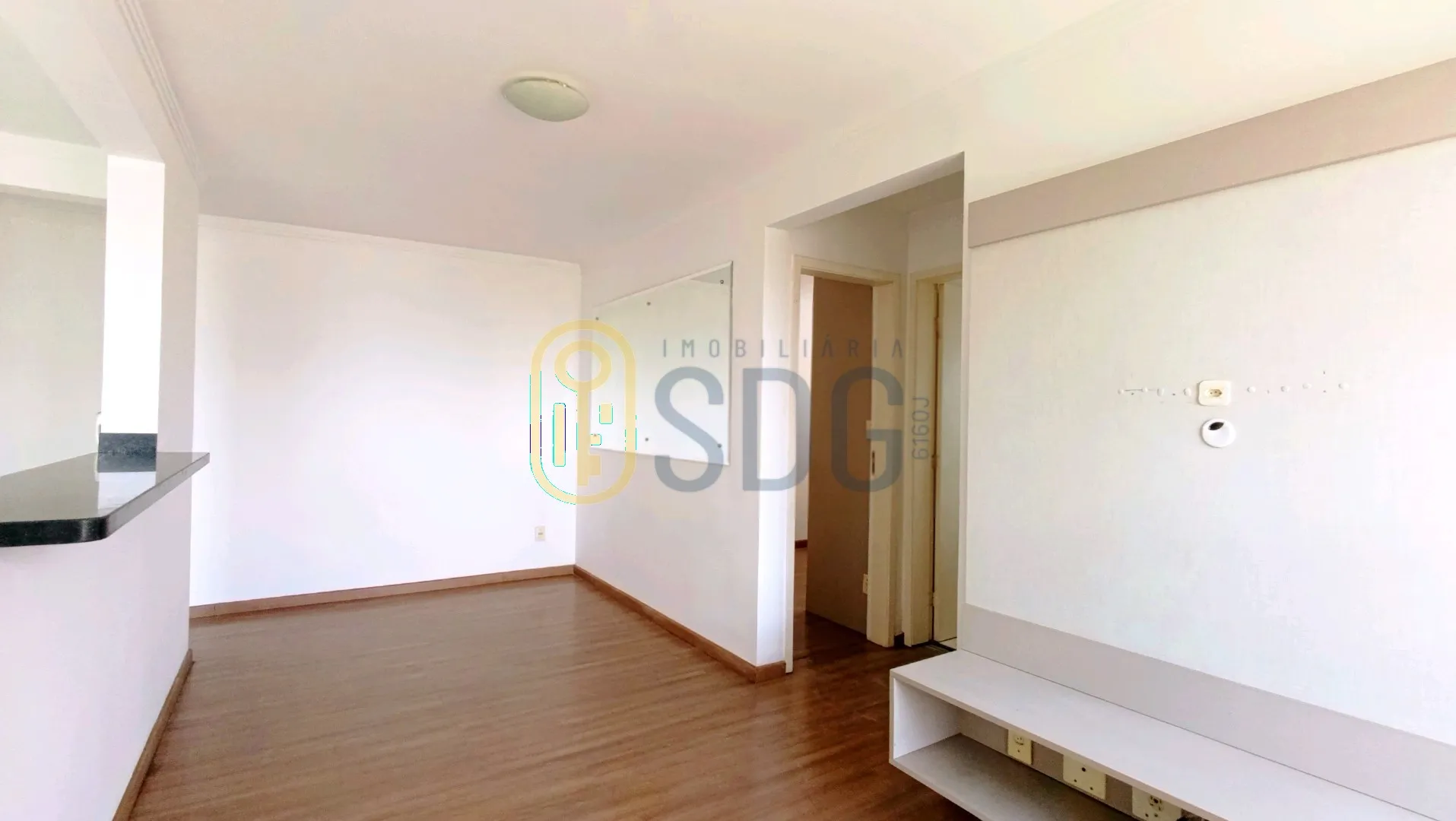 Apartamento amueblado con 2 dormitorios y cocina abierta — photo 22